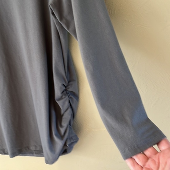 Old Navy Maternity Women’s V-neck Gray Knit Top Long Sleeve Ruched Size XXL - Picture 5 of 12